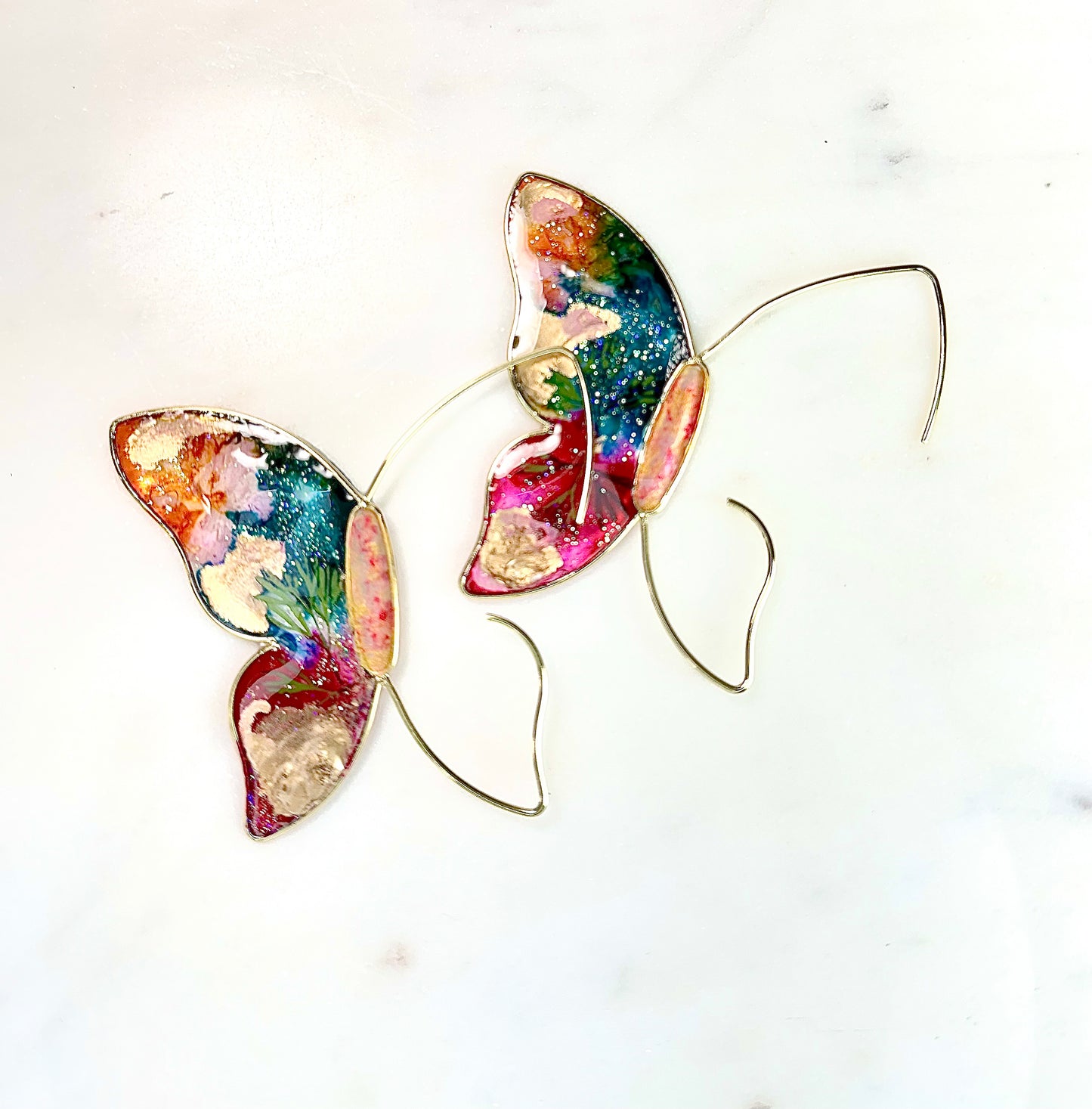 Hope Butterfly Wire Frame "Stained Glass" Earrings in Gold Butterfly Earrings Chestnut Chic Studio
Handmade Earrings Resin Earrings
3D butterfly earrings artisan
butterfly earrings